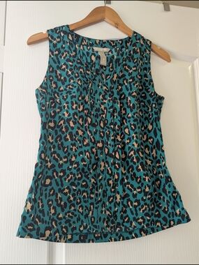 Banana Republic Sleeveless Teal Leopard Print Blouse